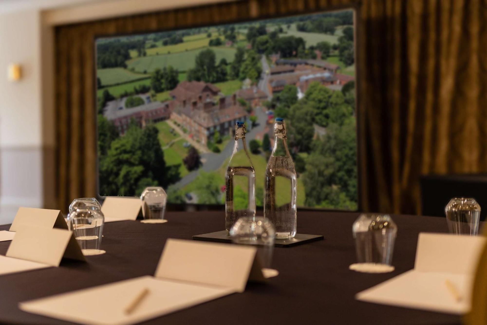 Albrighton Hall Hotel And Spa, A Member Of Radisson Individuals Shrewsbury Exterior foto